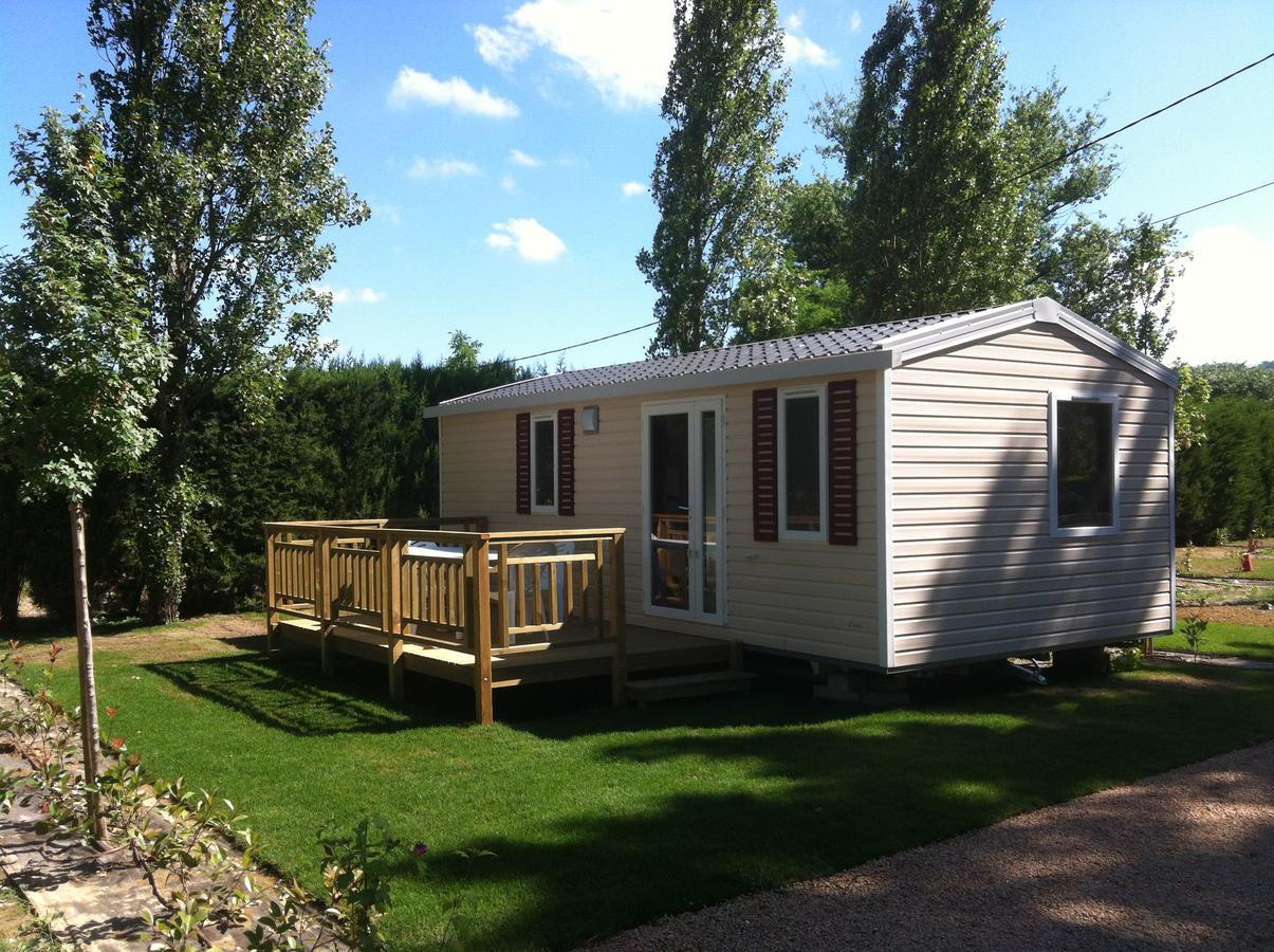 Camping Officiel Siblu Les Rives De Condrieu Exterior photo